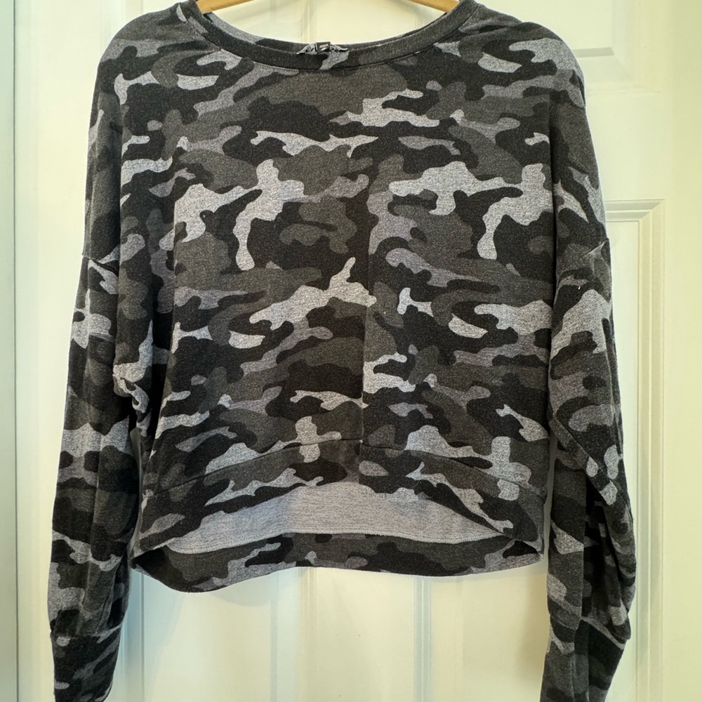 Express Gray Camo Long Sleeve Top